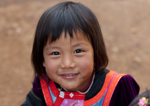 Ban nam rin village, Lisu tribe kid, Thailand