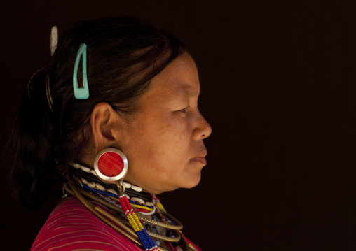 Kor yor tribe woman, North thailand