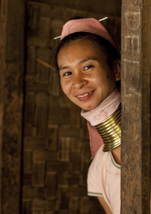 Long neck woman in nam peang din village, North thailand