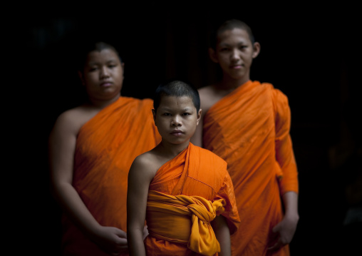 Novice boys in safran clothes, Bangkok, Thailand