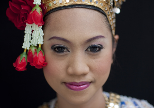 Thai dancer at phra brahma erawan, Bangkok, Thailand