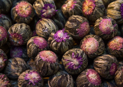 Jasmin tea for sale in the spice market of the grand bazaar, Beyazit, istanbul, Turkey