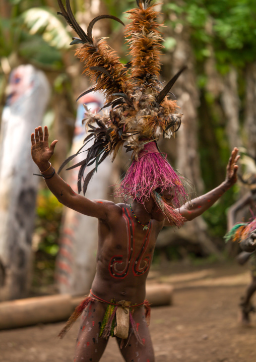 Small Nambas tribesmen during the palm tree dance, Malekula island, Gortiengser, Vanuatu