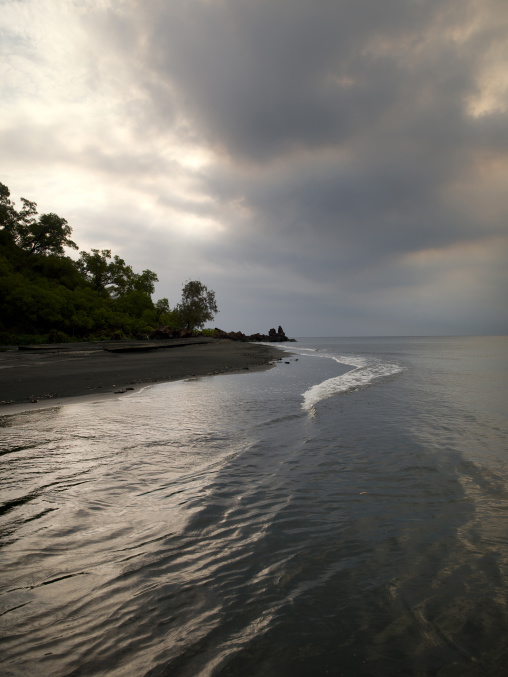 Hot springs coming from the volcano along the coast, Malampa Province, Ambrym island, Vanuatu