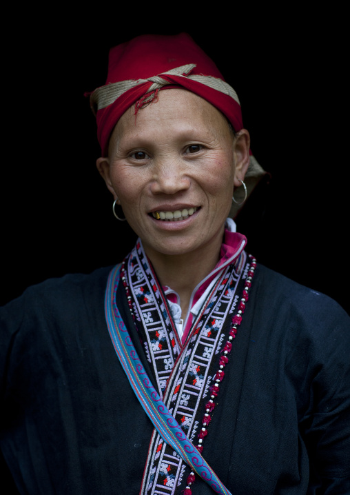 Red dzao woman with a red headscarf, Sapa, Vietnam