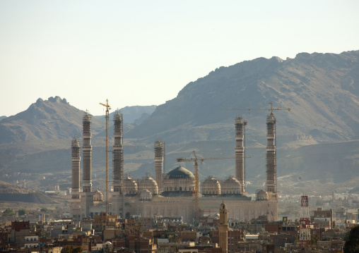 Impressively Al-saleh Mosque Under Contruction In Sanaa, Yemen